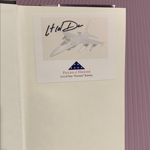 Fly Into the Wind by Lt Colonel Dan Rooney - Hardcover Book - Picture 2 of 4